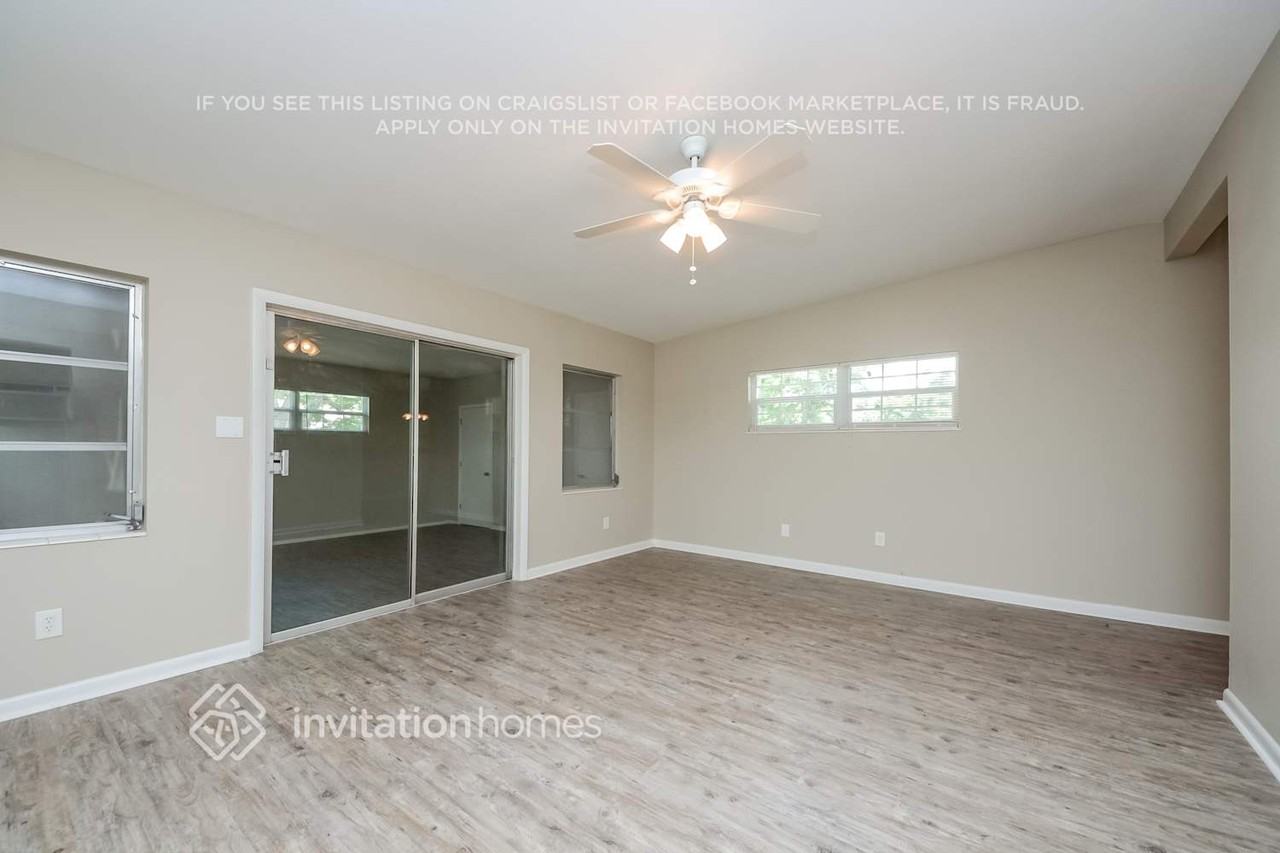 1790 Viburnum Ln - Photo 6 of 21
