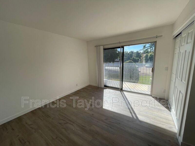 424 Plymouth Dr #24 - Photo 6 of 9