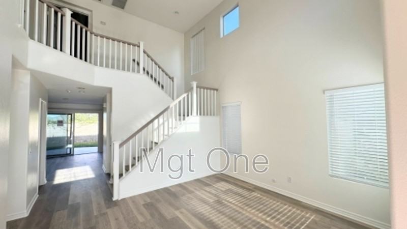 797 Atlantic Dr - Photo 6 of 21