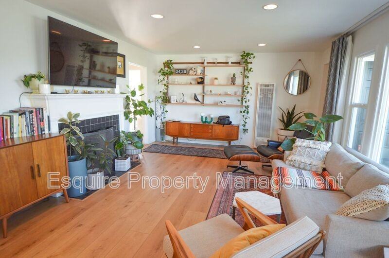 676 Doris Ave #MAIN - Photo 2 of 19