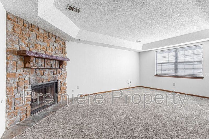 9130 E 85th St - Photo 2 of 10