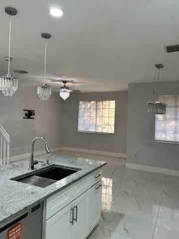 1305 Lucaya Drive - Photo 5 of 7