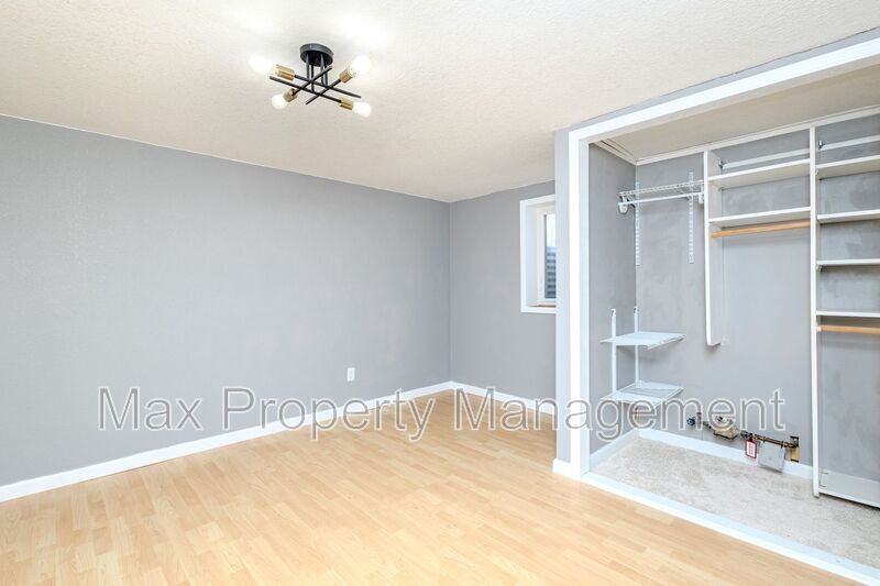 5305 Nw 91st Ct - Photo 6 of 50