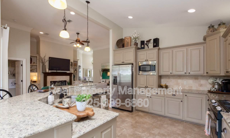 9462 Country Lake Dr - Photo 4 of 16