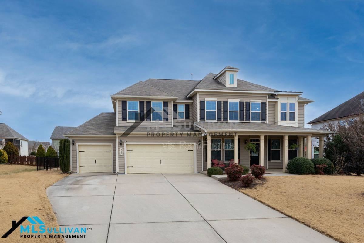 913 Beech Glen Dr - Photo 2 of 10