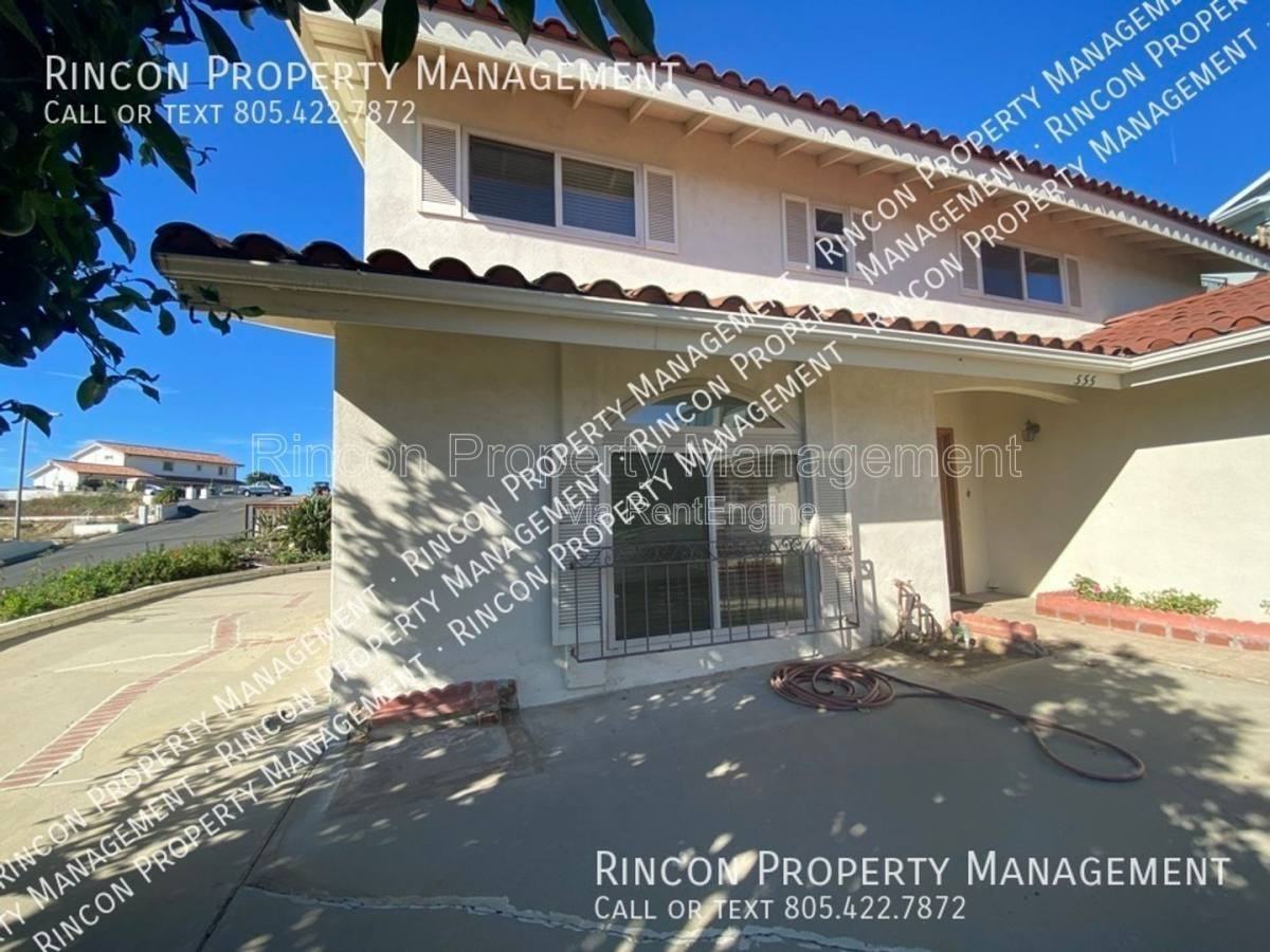 555 Skyline Rd - Photo 3 of 10
