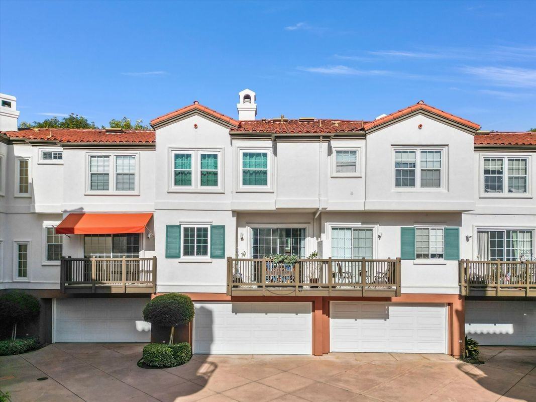 2861 Ballesteros Ln - Photo 2 of 22