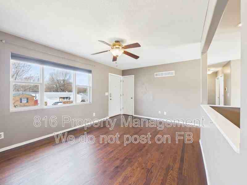 4831 N Tullis Dr - Photo 4 of 33