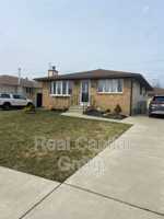 featured image of 61 Dennis Ln