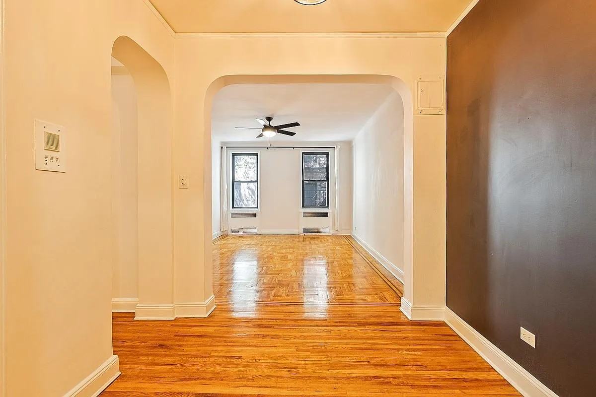 41-12 41st St - Photo 2 of 3