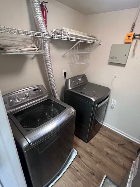 313 Cameron Station Blvd #102 - Photo 6 of 14