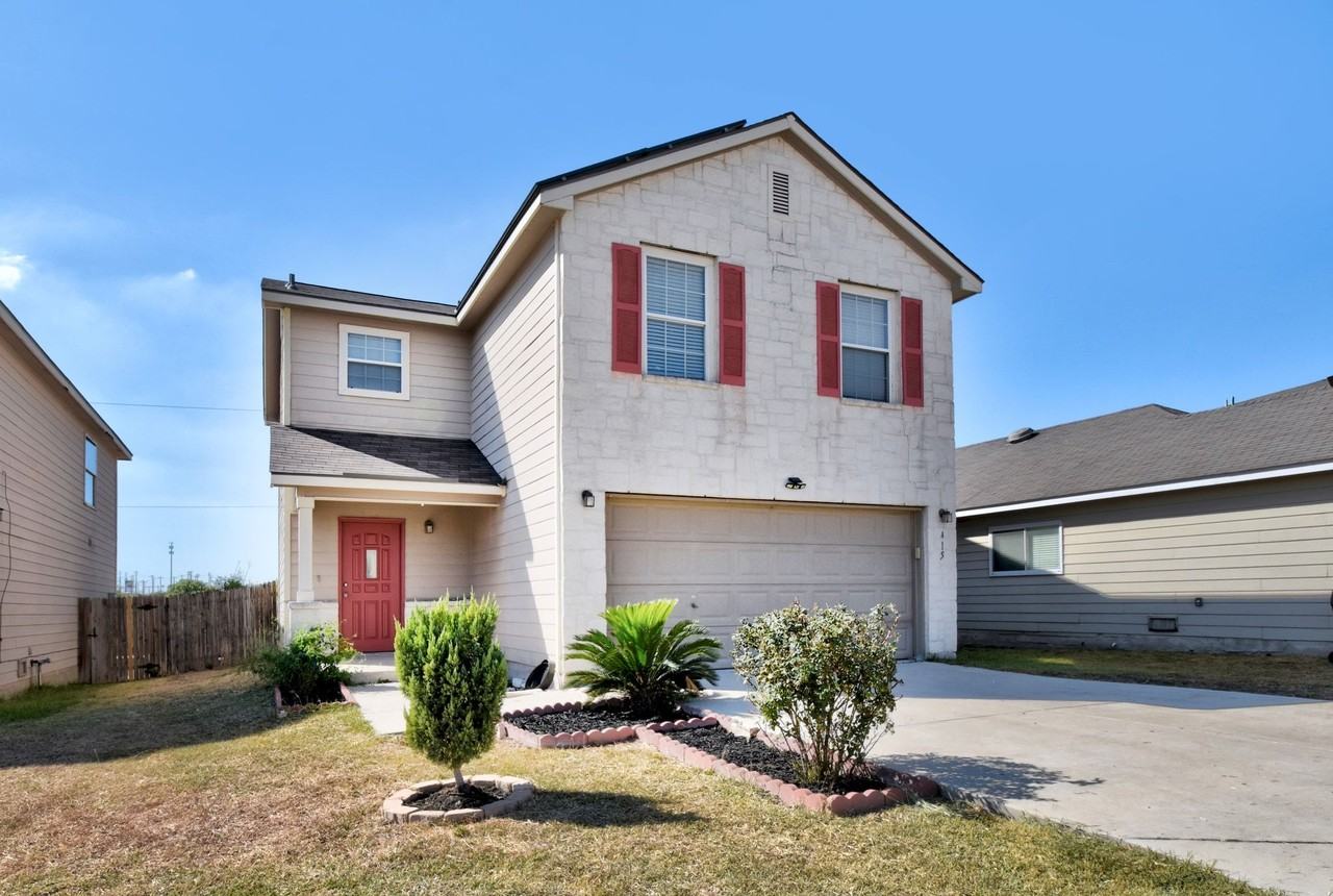 415 Mallow Grv - Photo 2 of 26