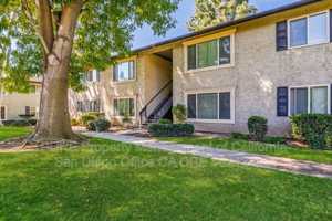 featured image of 321 Rancho Dr #21
