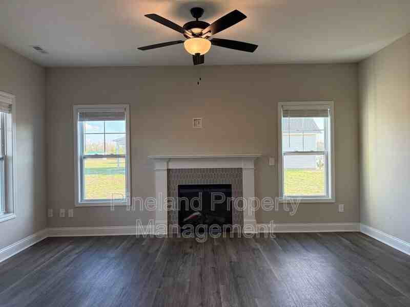 4732 Mastercraft Ct - Photo 3 of 42