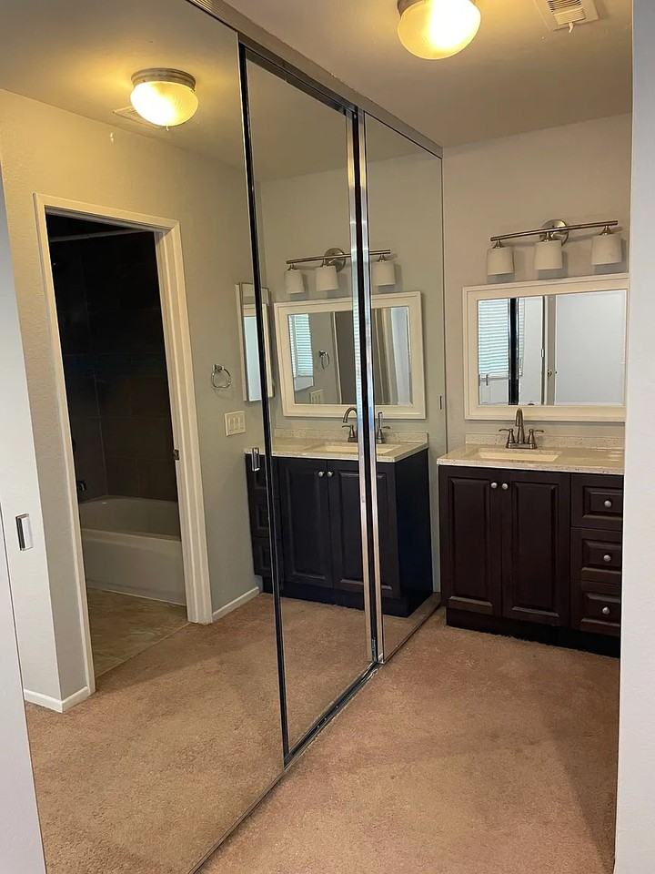 10636 Dabney Dr - Photo 3 of 12