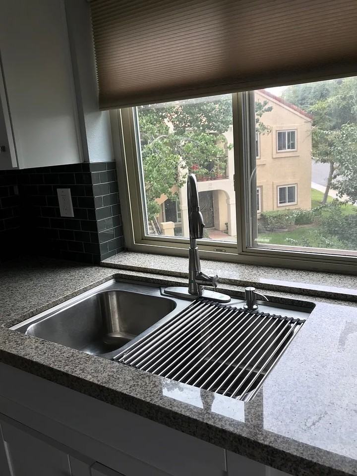 10636 Dabney Dr - Photo 7 of 12