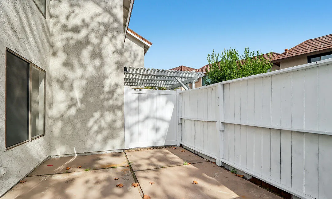 25885 Trabuco Rd #226 - Photo 5 of 10