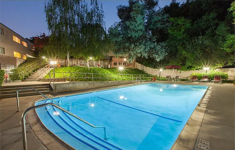 1515 Alta Glen Dr - Photo 6 of 10