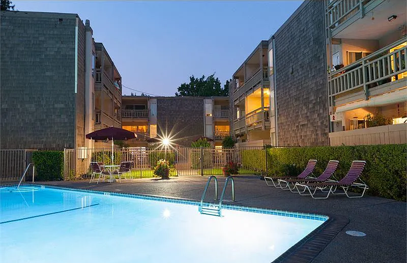 1515 Alta Glen Dr - Photo 7 of 10