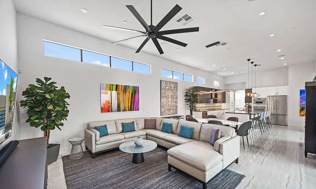 100 Cagney Ln - Photo 4 of 12