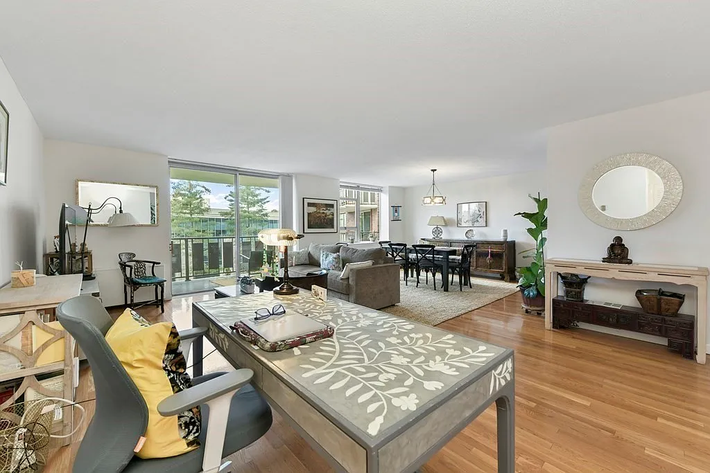 280 Boylston St #413 - Photo 3 of 12