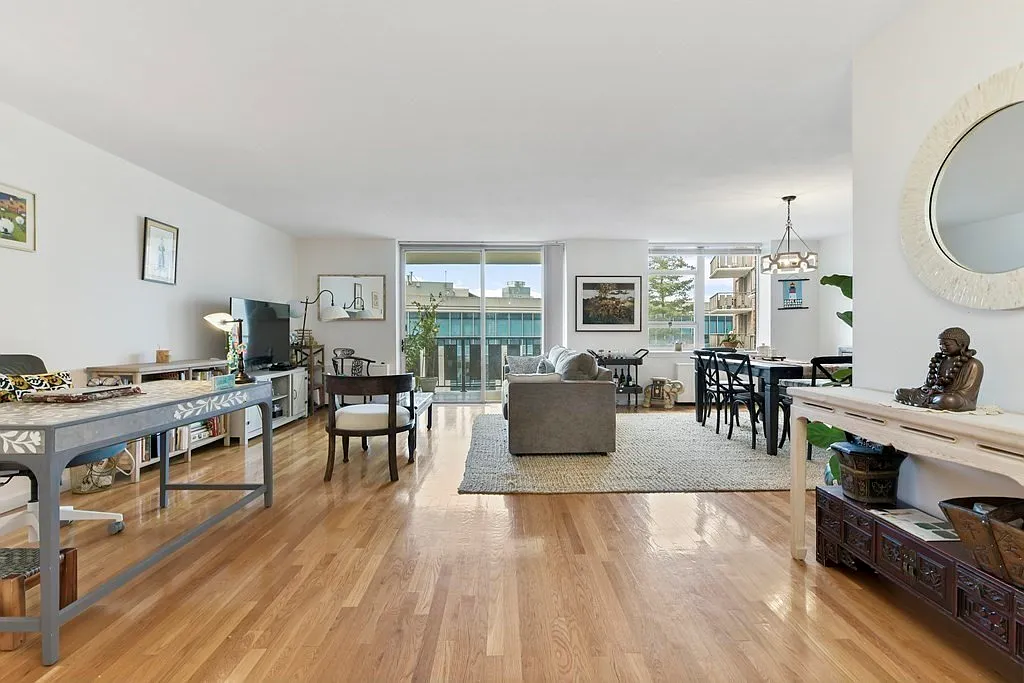 280 Boylston St #413 - Photo 5 of 12