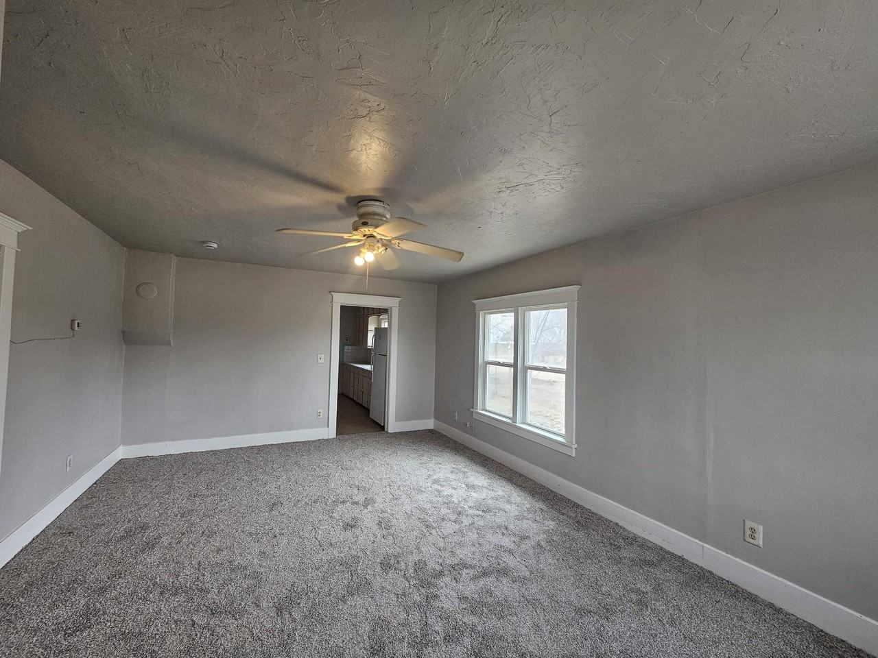 4022 Denver St - Photo 2 of 17