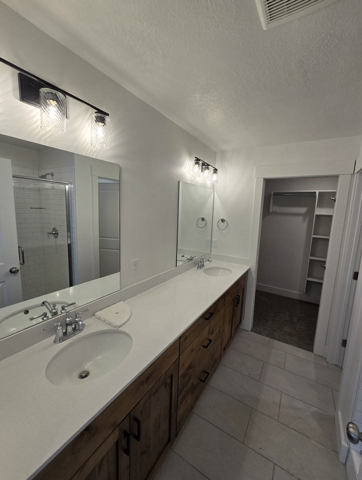 2071 Ws - Photo 7 of 14