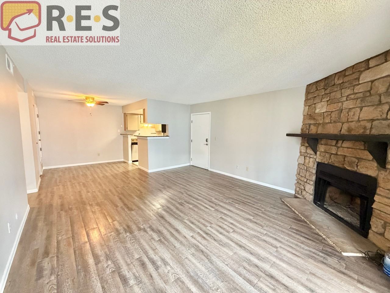 8335 Fairmount Dr #5-204 - Photo 6 of 17