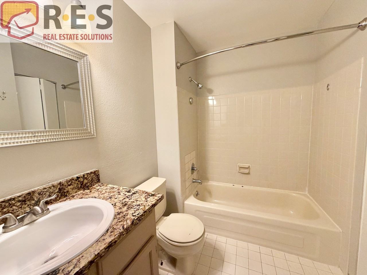 8335 Fairmount Dr #5-204 - Photo 7 of 17