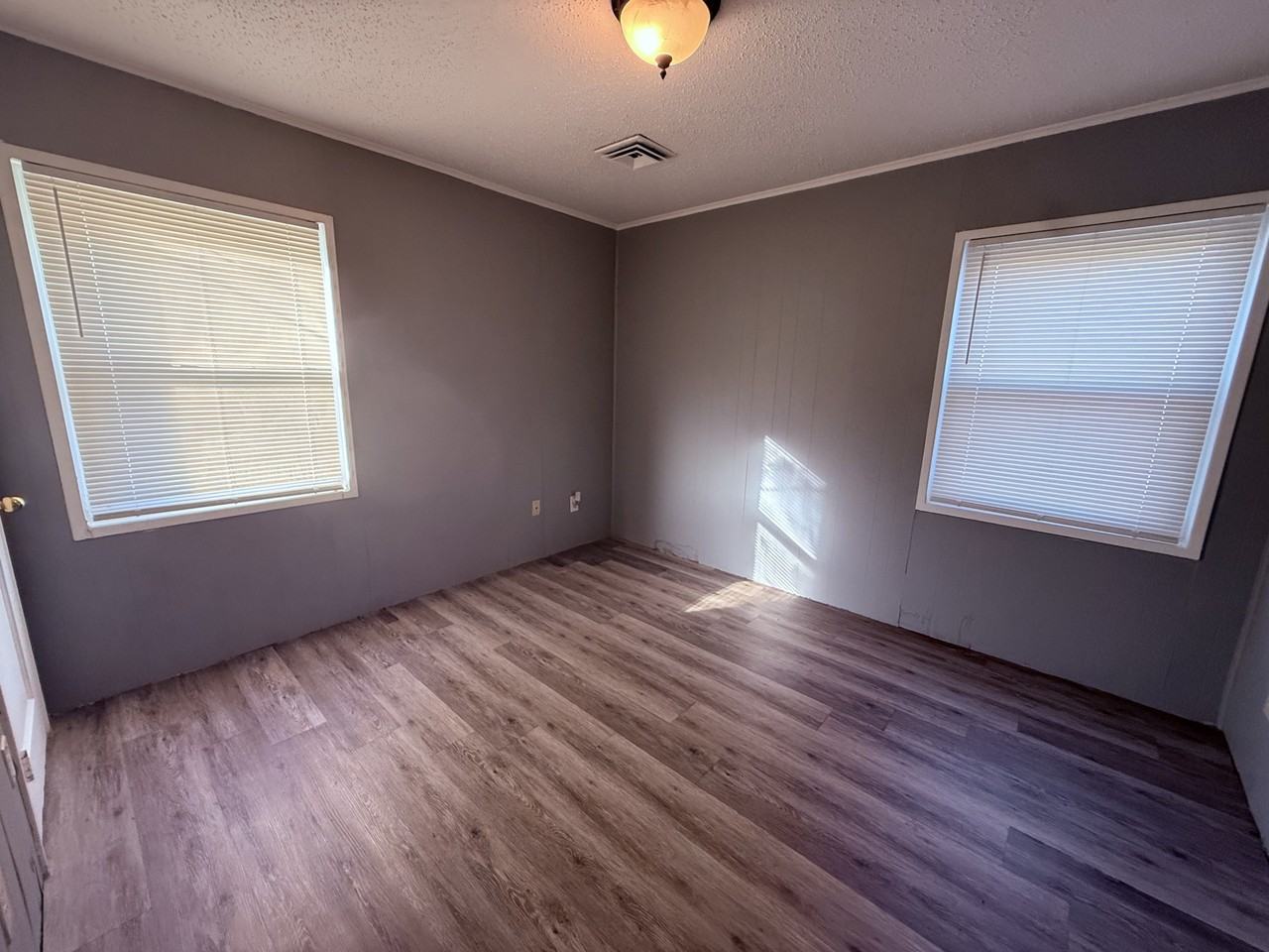 3742 Deerwood Cv - Photo 6 of 12