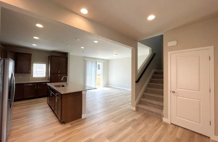 13527 Arriba Dr - Photo 2 of 11