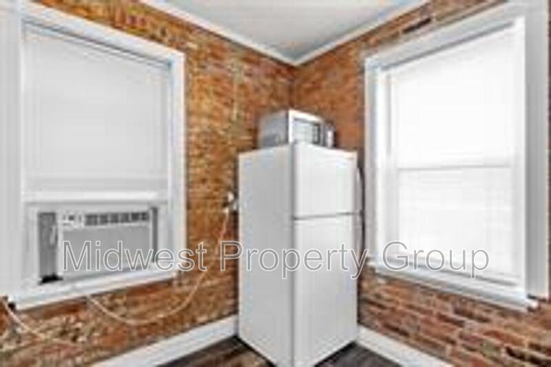 1103 N 2nd St #6 - Photo 7 of 14