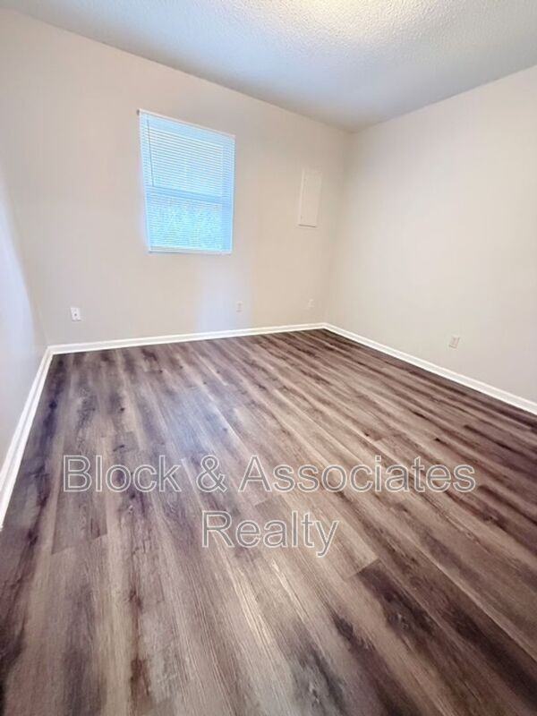 309 Ingram St #D - Photo 6 of 6