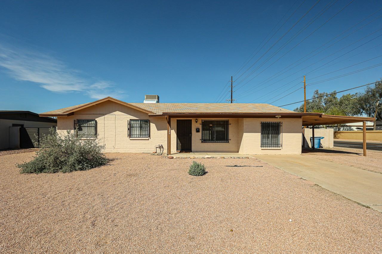 1246 E Marny Rd - Photo 2 of 35