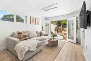 featured image of 2691 Palomino Cir