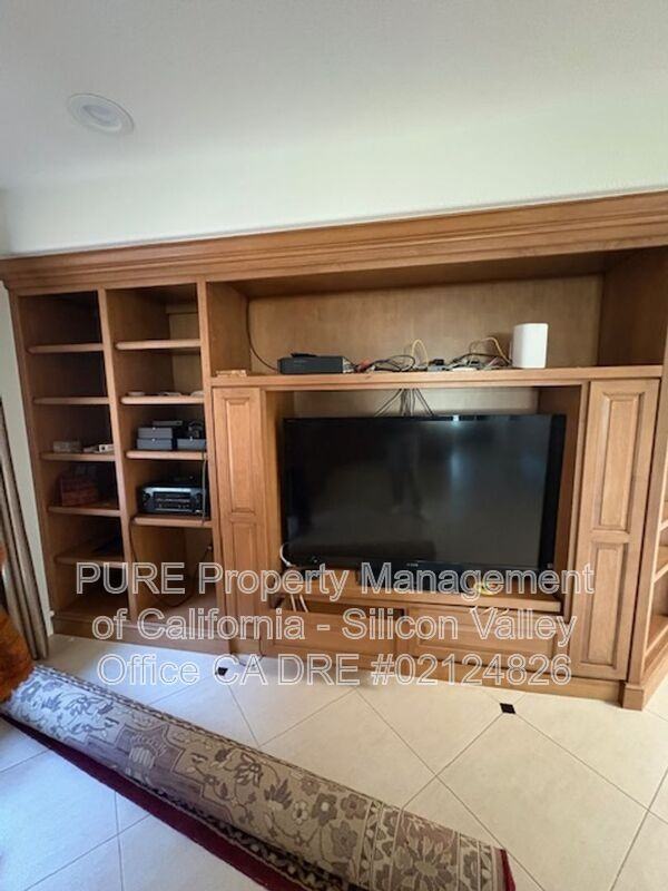 1411 Floyd Ave - Photo 7 of 21