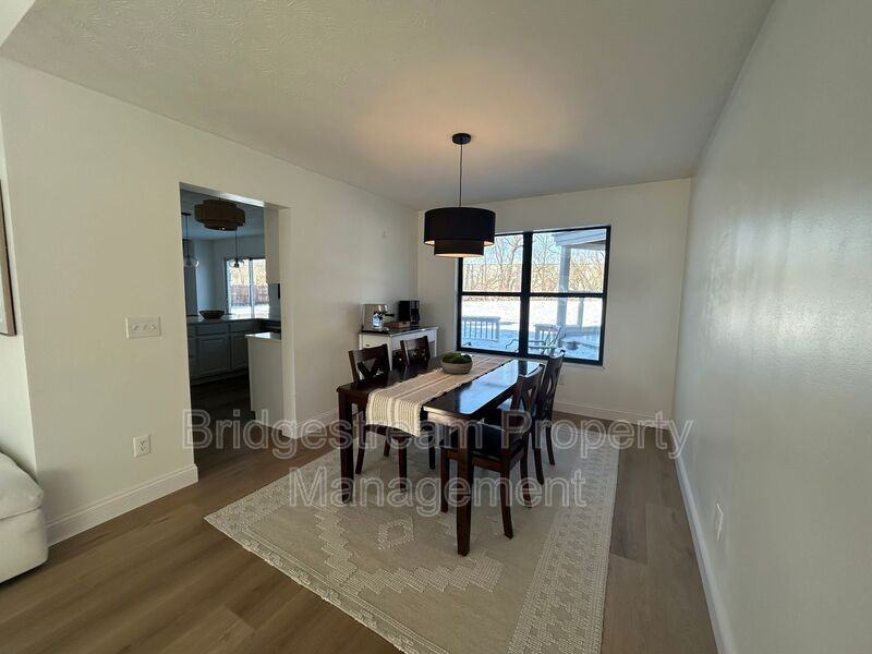 3129 Turtlebrook Ct - Photo 7 of 24