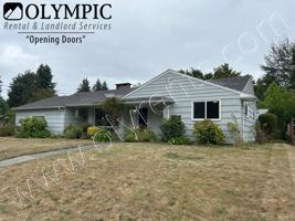 featured image of 4002 Southglen Ave Se