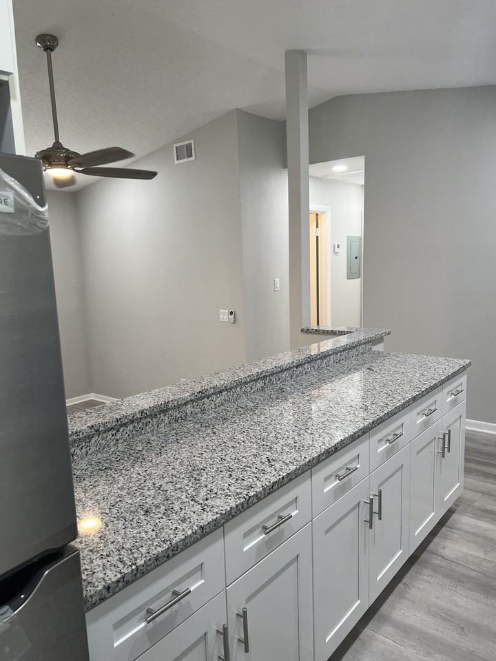 37235 Orange Valley Ln #5 - Photo 4 of 10