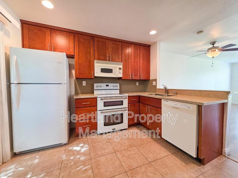 8284 Echo Dell Rd - Photo 3 of 8