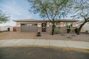 10005 W Spur Dr - Photo 1 of 1