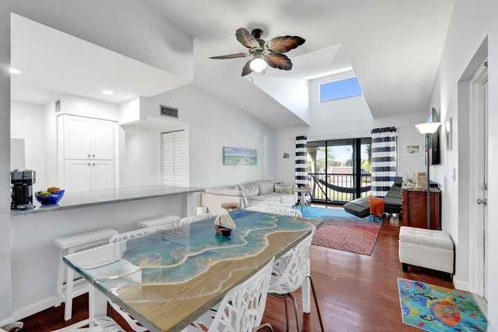 1008 Green Pine Boulevard #D3 - Photo 6 of 9