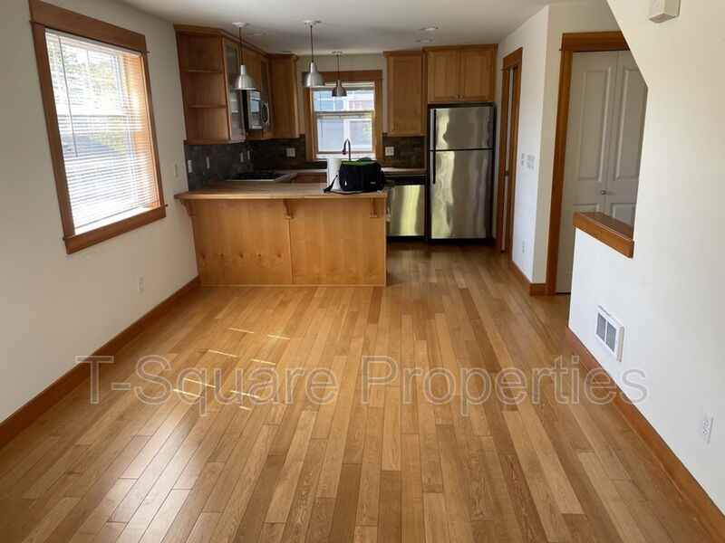 3629 36th Ave S #B - Photo 3 of 17