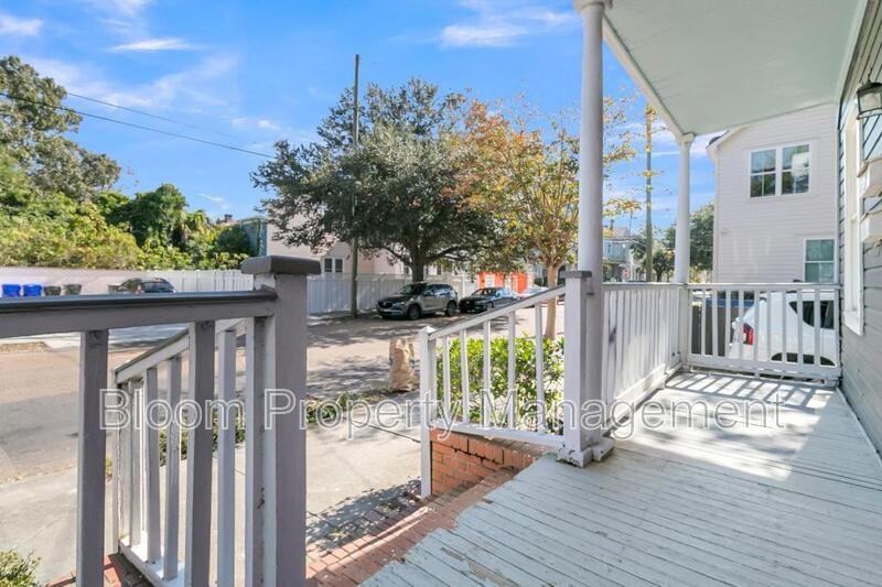 299 Coming St #A - Photo 7 of 32