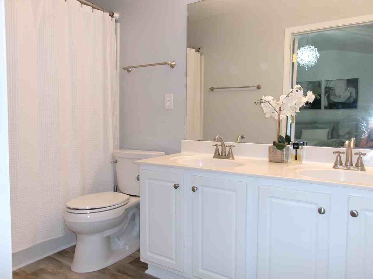 3391 Lathenview Ct #NA - Photo 4 of 17