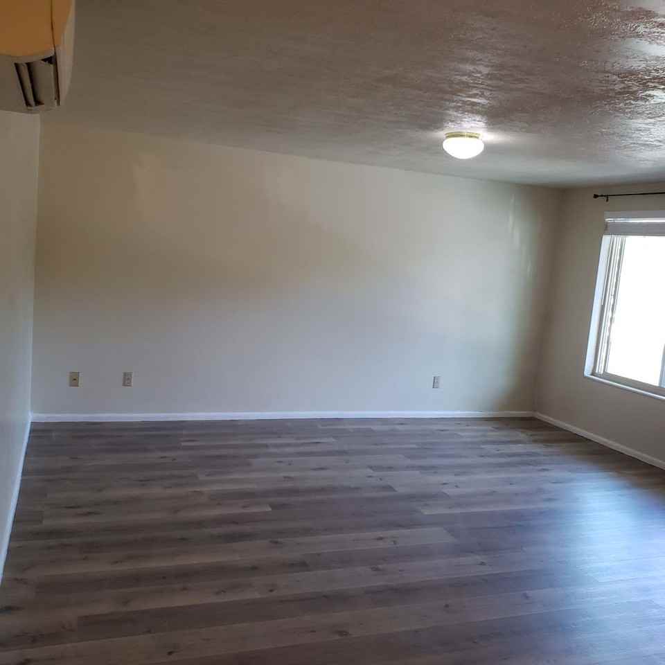 473 S State St #226 - Photo 6 of 12