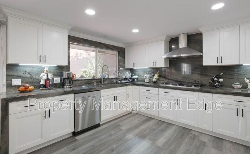 25502 Jaclyn Ave - Photo 7 of 29