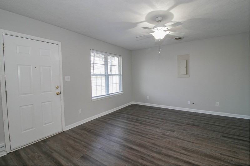 303 Ashley St #NA - Photo 3 of 15