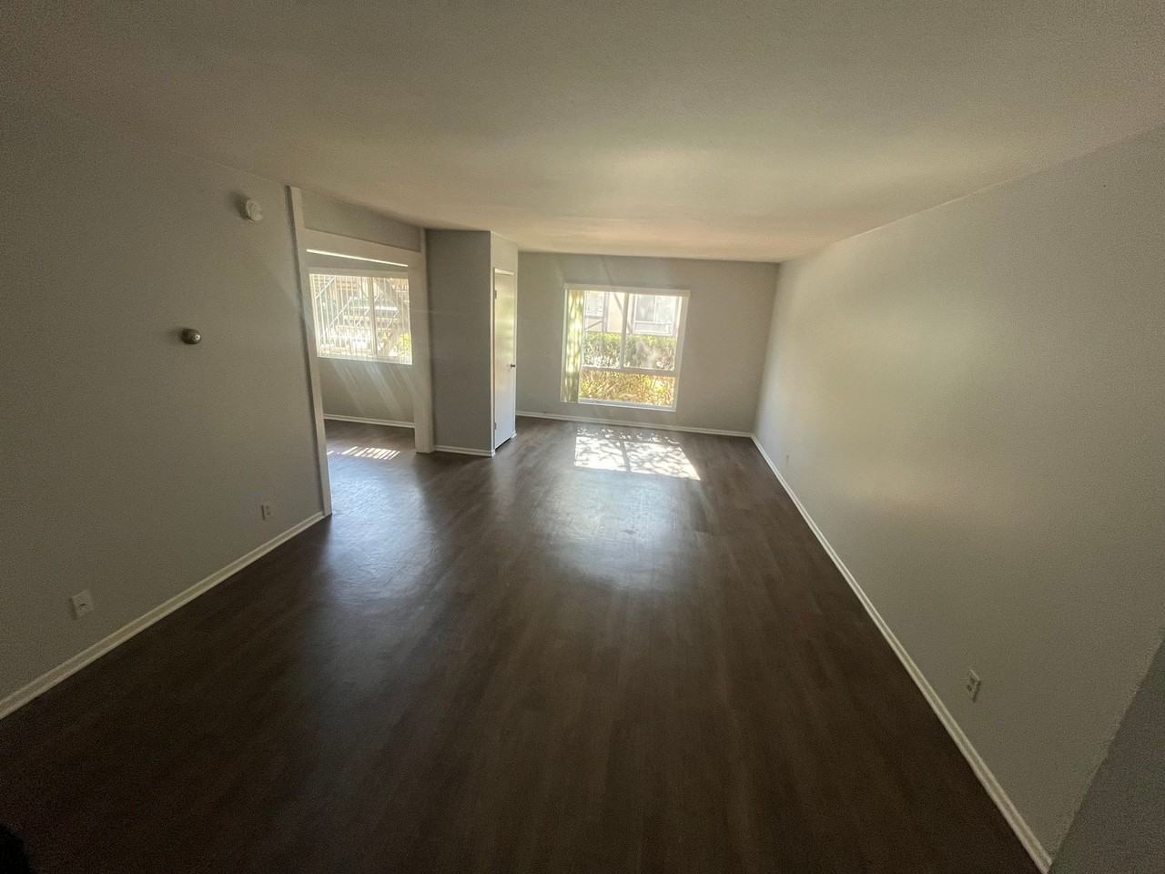 951 WARWICK AVENUE - Photo 2 of 4